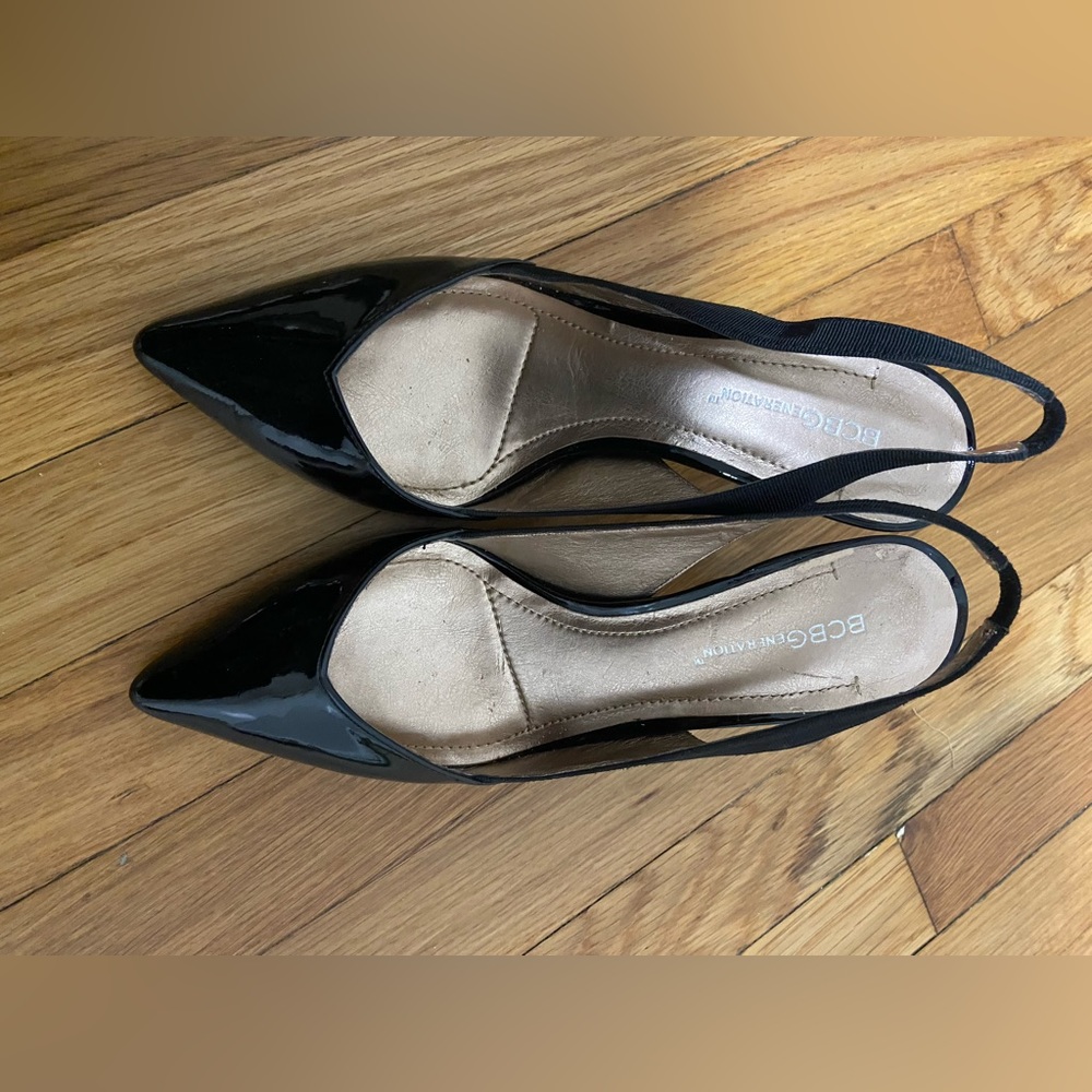 Bcbg pointed toe heels